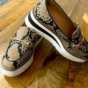 Snakeskin platform loafers